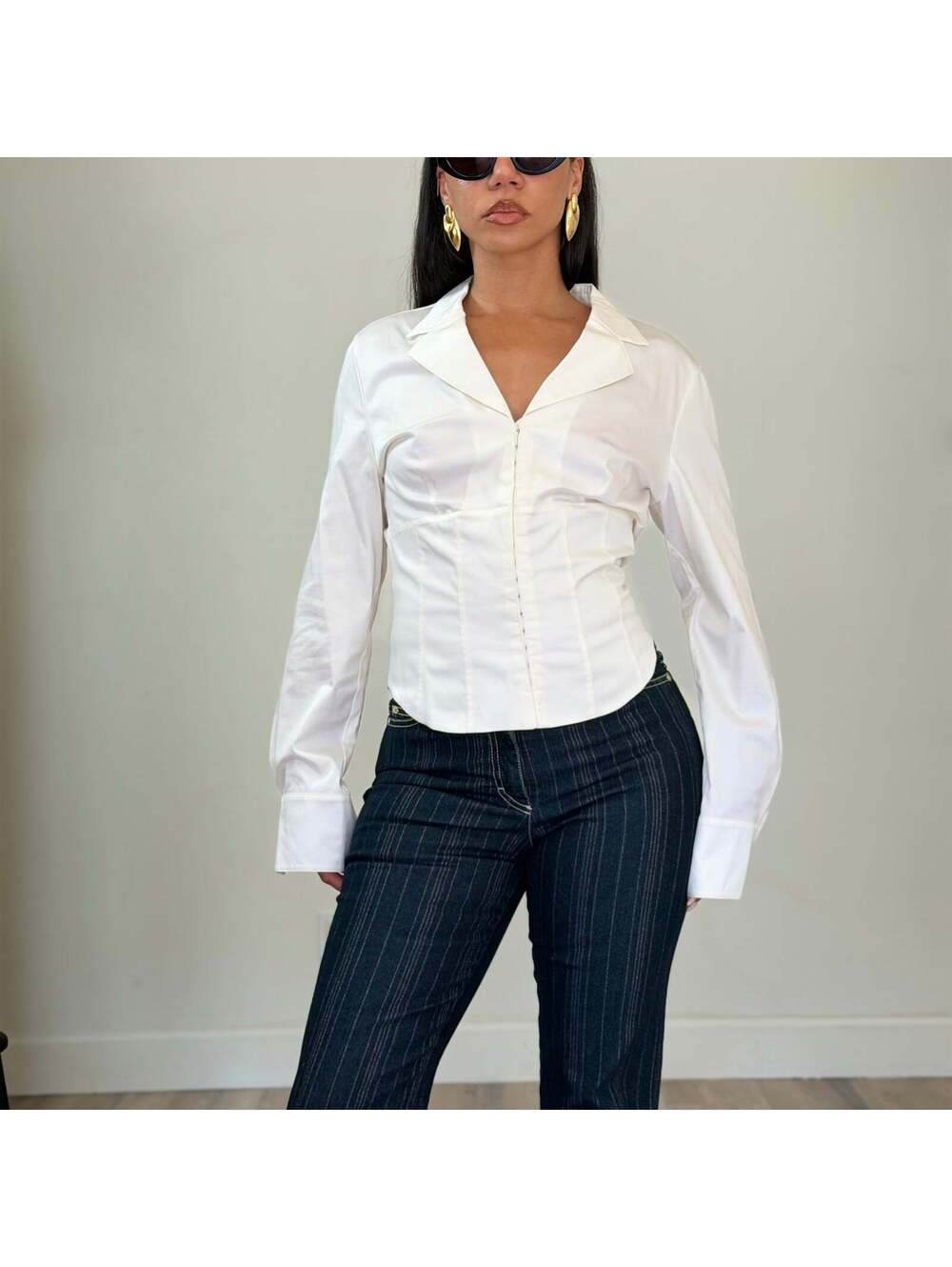 Escada - Picture 4 of 9